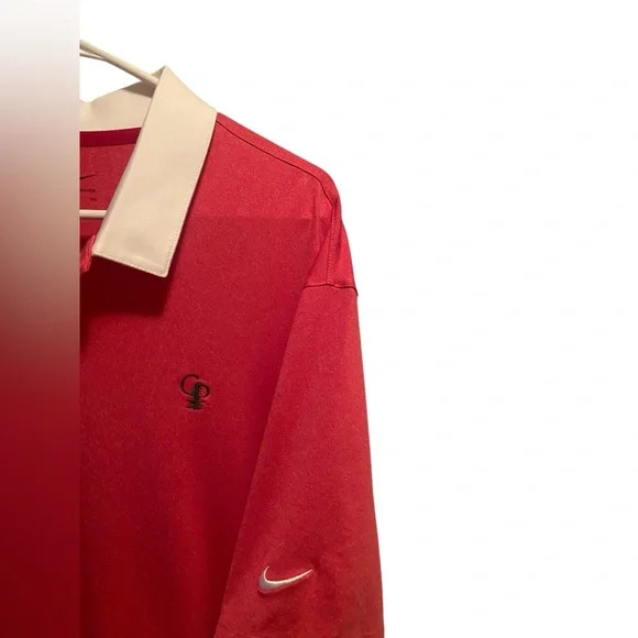 Nike Men's Dri Fit golf polo. Size‎ XL. Light Red/Salmon colored. Good condition - Picture 4 of 7